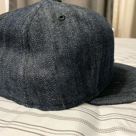 Boston Red Sox Denim New Era Fitted Hat-Size 7 3/8 Used - Picture 3 of 6